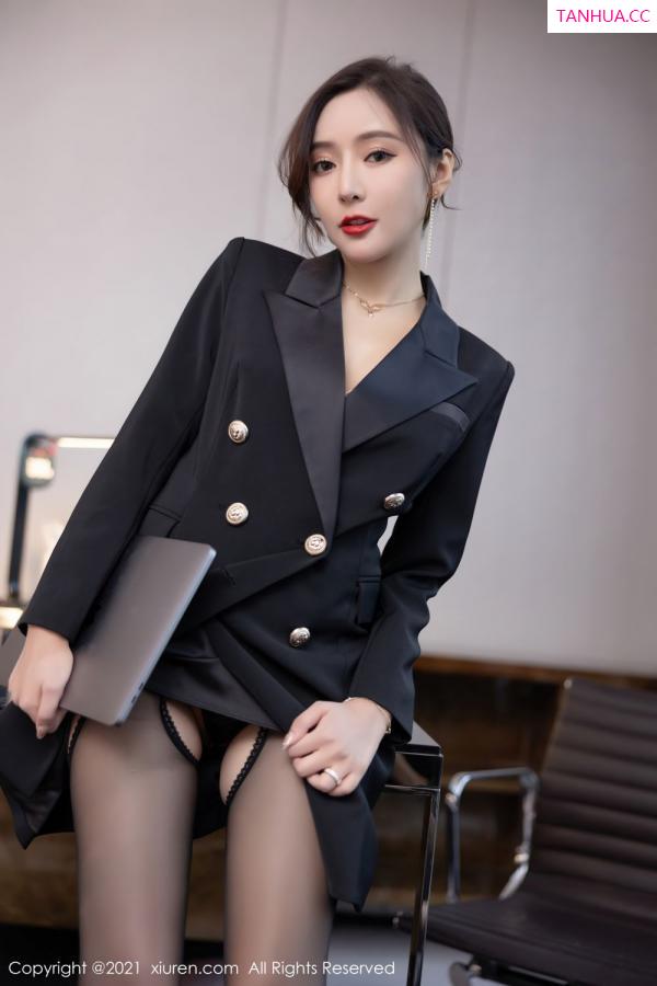 王馨瑶  [XiuRen]高清写真图 2021.12.02 No.4293 王馨瑶yanni第19张图片